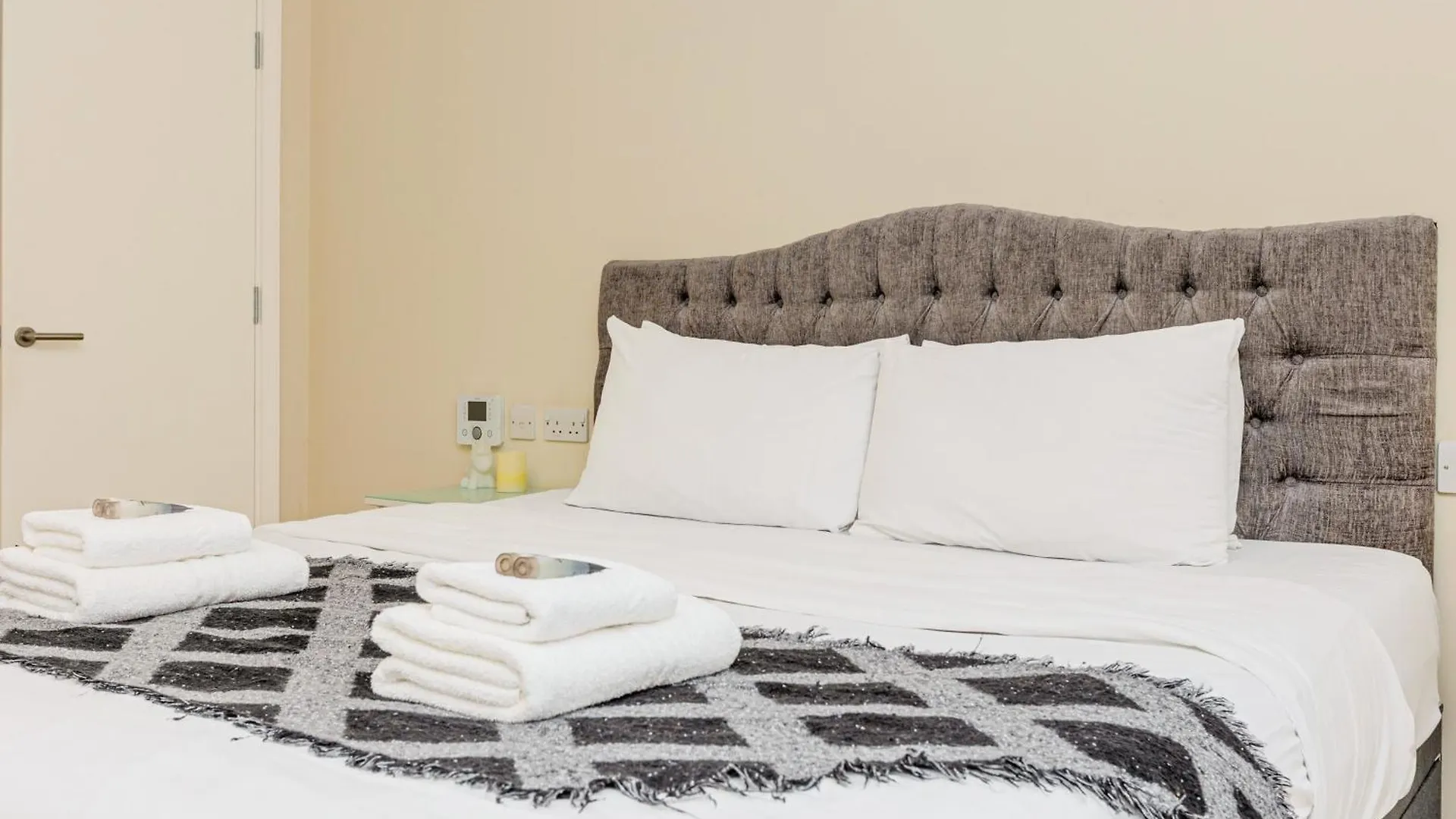 Central 1Br Flat W Balcony, 10Min Elephant&Castle 伦敦 公寓
